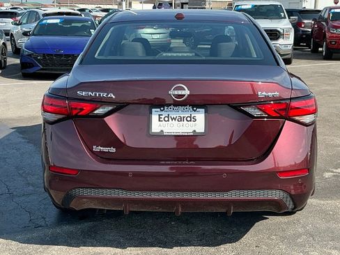 Used 2025 Nissan Sentra SV FWD image 7