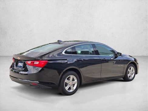 Used 2024 Chevrolet Malibu LS FWD image 5