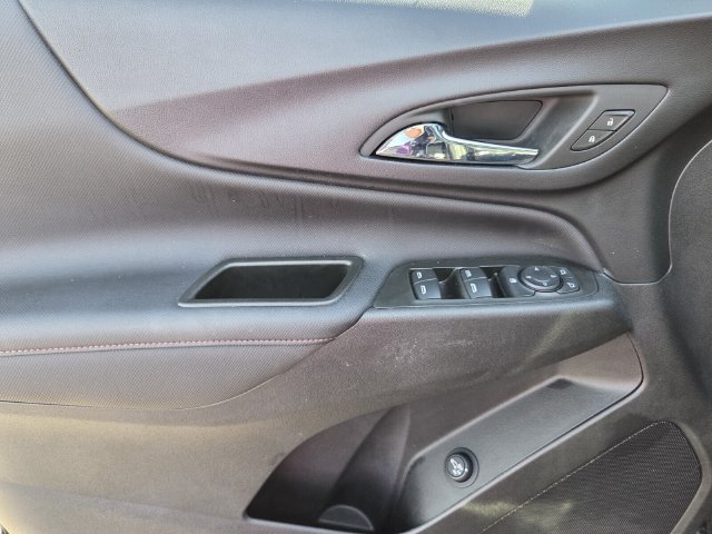 Used 2024 Chevrolet Equinox RS w/ RS Leather Package FWD image 17