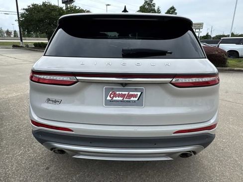 Used 2022 Lincoln Corsair FWD w/ Equipment Group 101A image 6