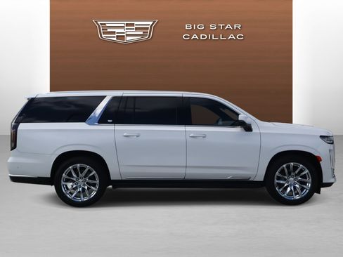 Used 2021 Cadillac Escalade ESV Premium Luxury w/ Driver Assist Tech Package image 6