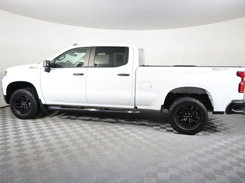 Used 2021 Chevrolet Silverado 1500 Custom Trail Boss w/ Safety Confidence Package AWD/4WD image 3