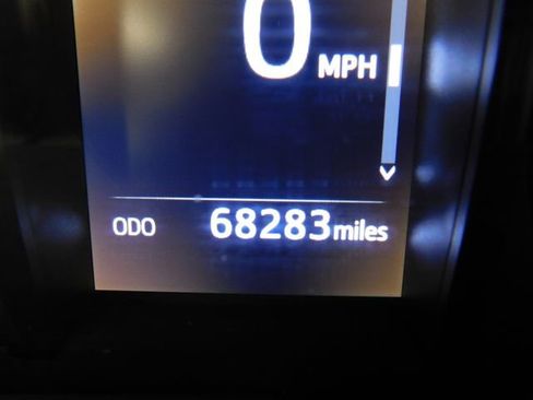 Used 2021 Toyota 4Runner SR5 Premium w/ Moonroof Package image 41