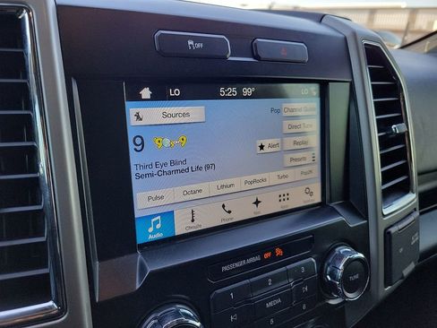 Used 2017 Ford F150 Lariat AWD/4WD image 21