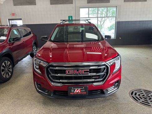 Used 2024 GMC Terrain AT4 w/ LPO, 'HIT The Road' Package image 2