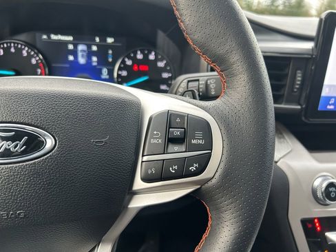 Used 2023 Ford Explorer Timberline w/ Timberline Technology Package image 18