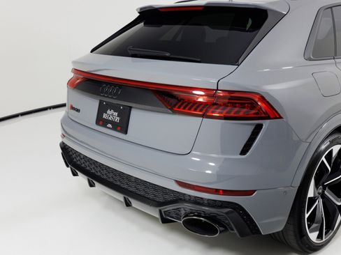 Used 2023 Audi RS Q8 AWD/4WD image 81