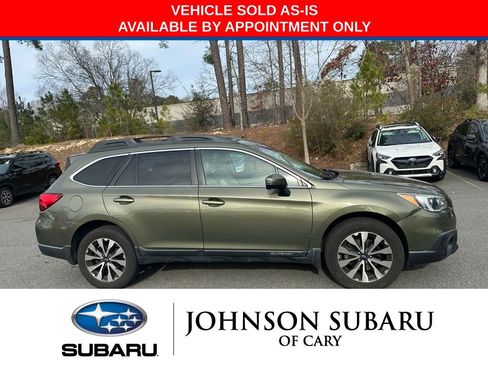Used 2015 Subaru Outback 2.5i Limited image 3