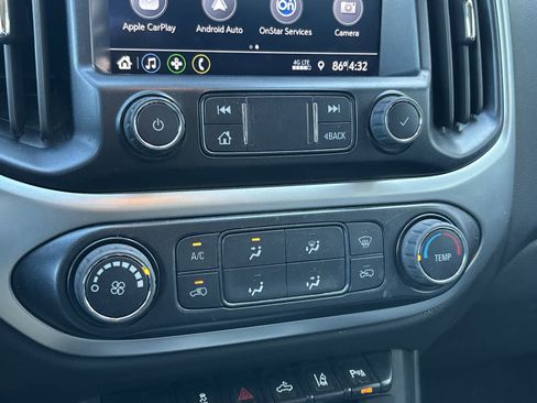 Used 2022 Chevrolet Colorado LT w/ Safety Package AWD/4WD image 19
