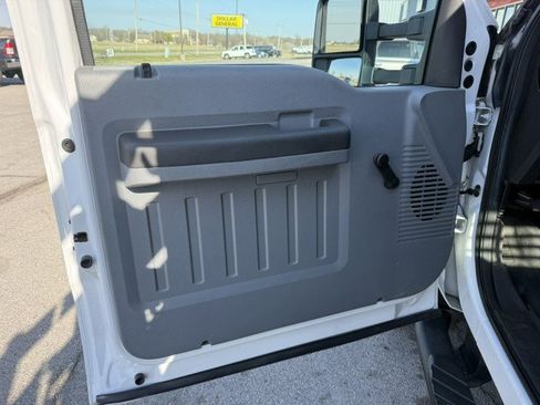 Used 2016 Ford F450 XL w/ XL Value Package image 23