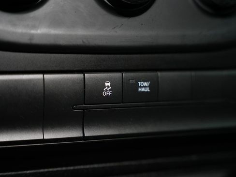 Used 2015 RAM 1500 Big Horn image 24