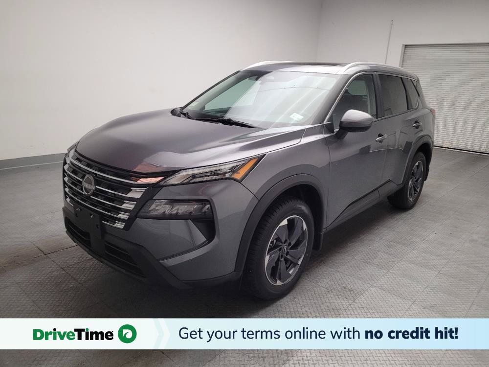 Used 2025 Nissan Rogue SV w/ SV Premium Package FWD image 1
