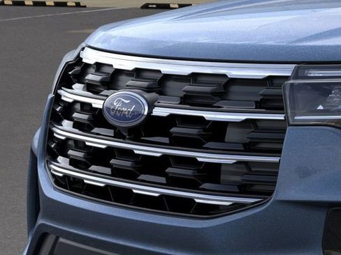 New 2026 Ford Explorer Active image 17