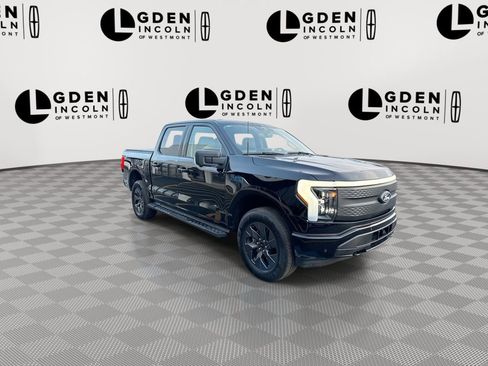 Used 2025 Ford F150 Lightning Flash image 2