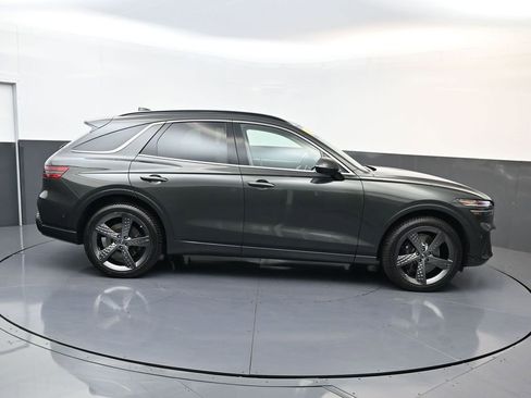 Used 2025 Genesis GV70 3.5T Sport w/ Sport Prestige Package image 2