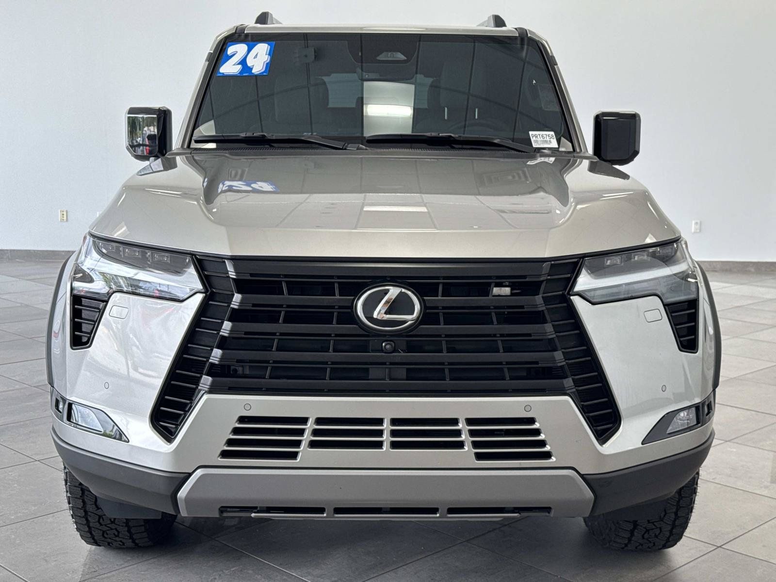 Used 2024 Lexus GX 550 AWD/4WD image 29