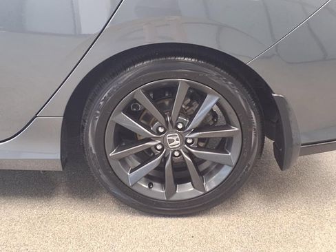 Used 2020 Honda Civic EX image 8