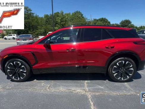 Used 2024 Chevrolet Blazer EV RS AWD/4WD image 5