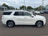 Used 2021 Hyundai Palisade Calligraphy image 6