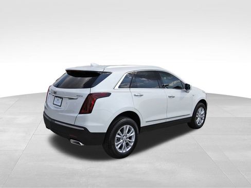 New 2025 Cadillac XT5 Luxury image 4