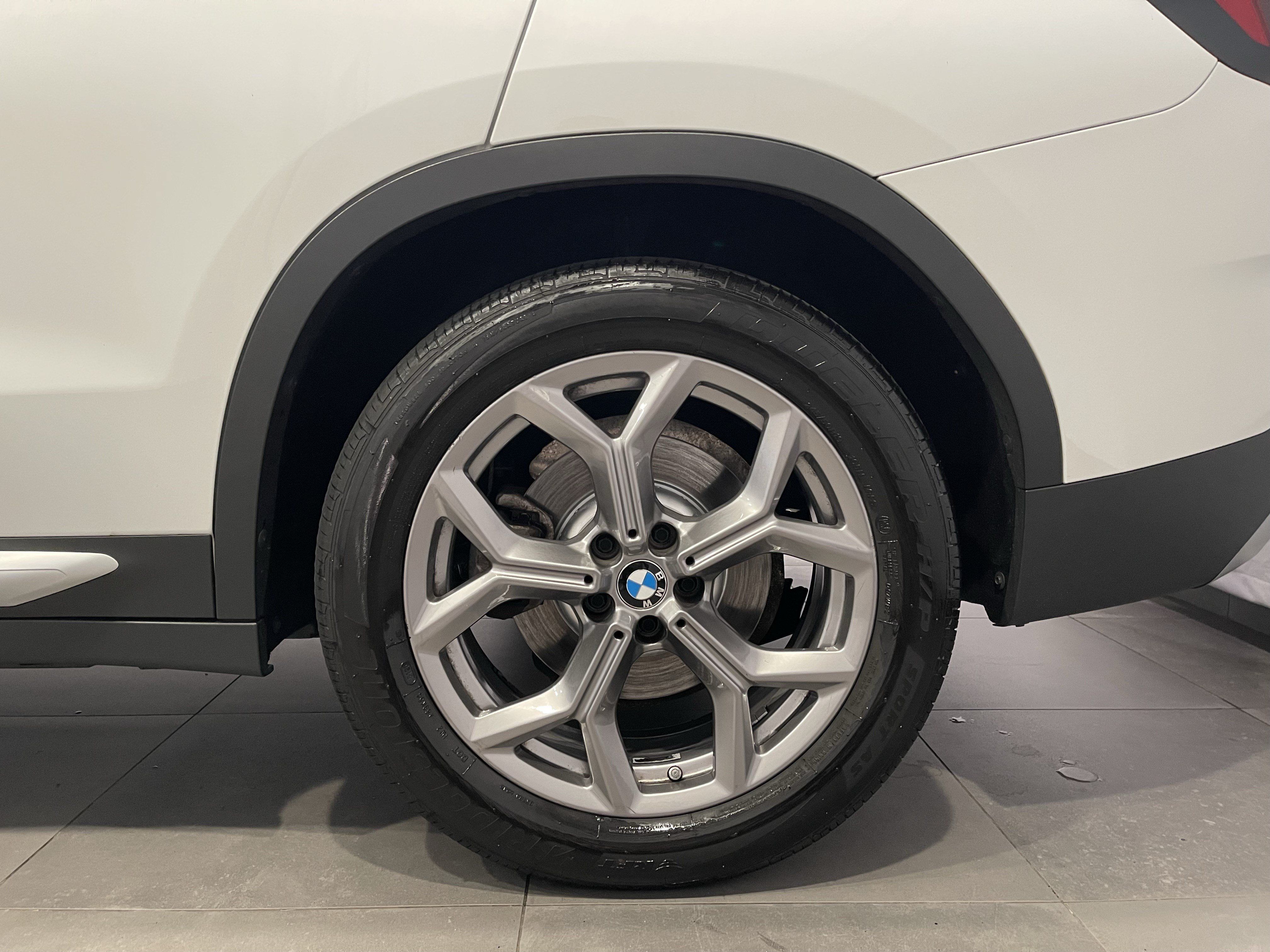 Certified 2023 BMW X3 xDrive30i w/ Premium Package w/ZPA AWD/4WD image 8