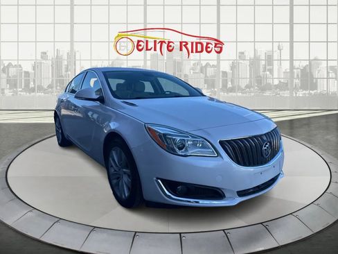 Used 2017 Buick Regal Premium image 1