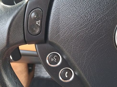 Used 2015 Maserati GranTurismo Sport RWD image 21