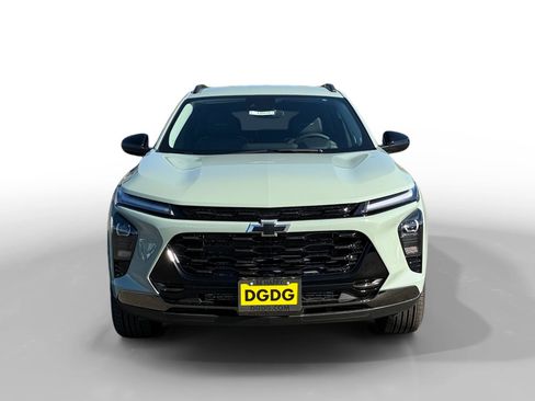 New 2026 Chevrolet Trax ACTIV w/ Driver Confidence Package image 8