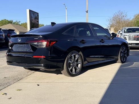 Used 2026 Honda Civic Sport Touring image 5