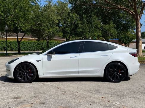 Used 2020 Tesla Model 3 Performance AWD/4WD image 32