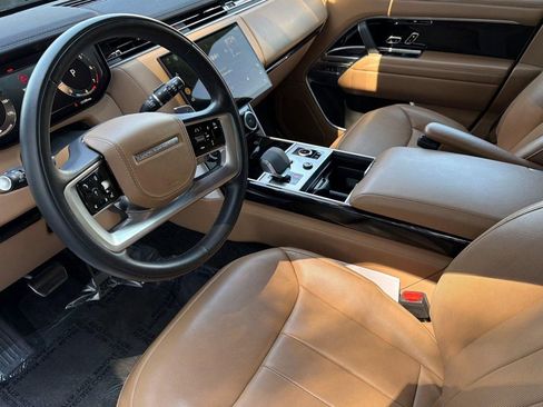 Used 2023 Land Rover Range Rover Long Wheelbase SE AWD/4WD image 4