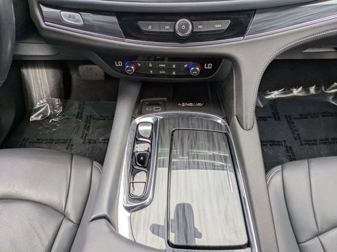 Used 2023 Buick Enclave Essence w/ Experience Buick Package image 24