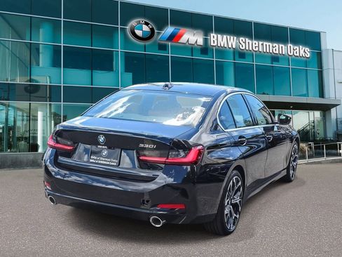 New 2026 BMW 330i Sedan w/ Convenience Package image 4