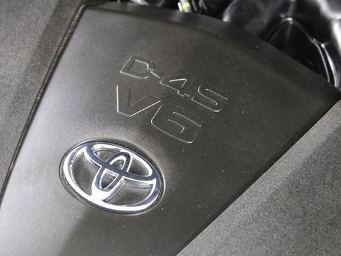 Used 2022 Toyota Highlander XSE image 21