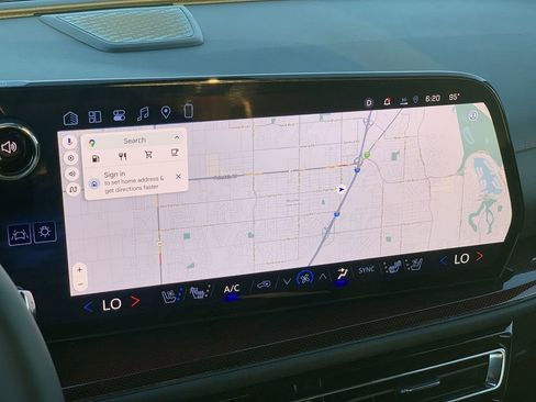 New 2026 Chevrolet Traverse RS image 11