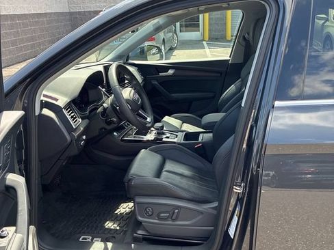 Used 2021 Audi Q5 Prestige AWD/4WD image 3