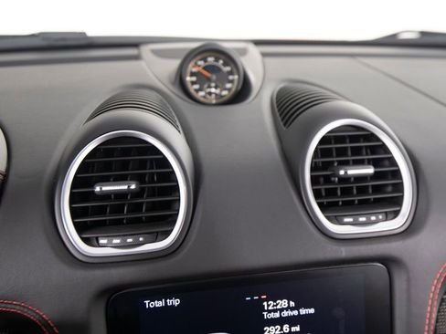 Certified 2023 Porsche 718 Cayman GT4 RWD image 27