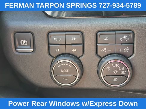 Used 2024 Chevrolet Silverado 1500 LT Trail Boss w/ LT Trail Boss Premium Package AWD/4WD image 27
