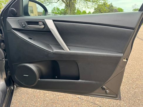 Used 2013 MAZDA MAZDA3 i Grand Touring FWD image 29