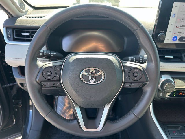 Used 2023 Toyota RAV4 Limited AWD/4WD image 18