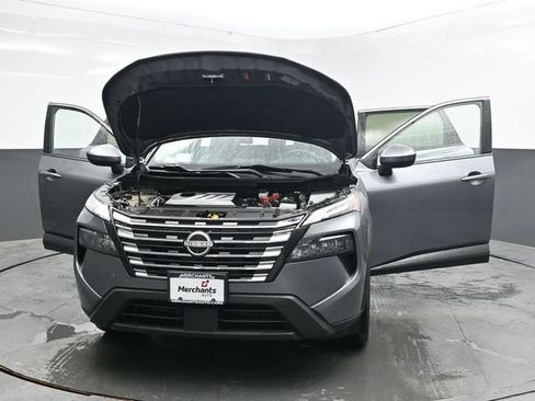 Used 2024 Nissan Rogue SV AWD/4WD image 46