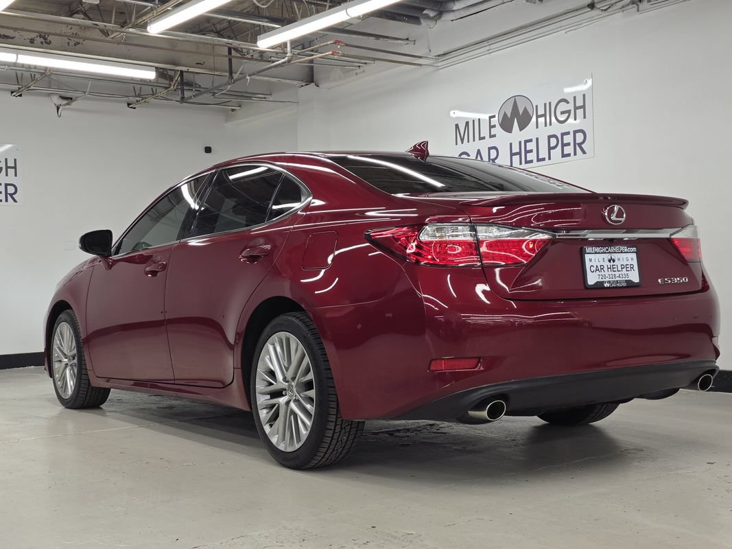 Used 2015 Lexus ES 350 w/ Luxury Package FWD image 12