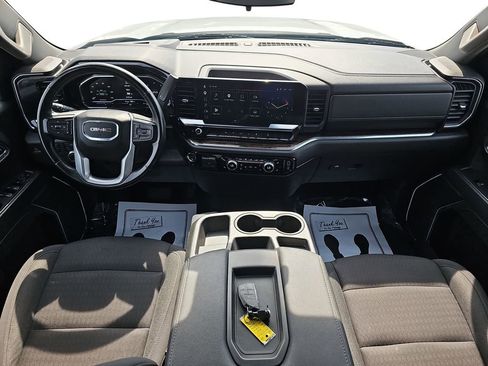 Used 2023 GMC Sierra 1500 SLE AWD/4WD image 13