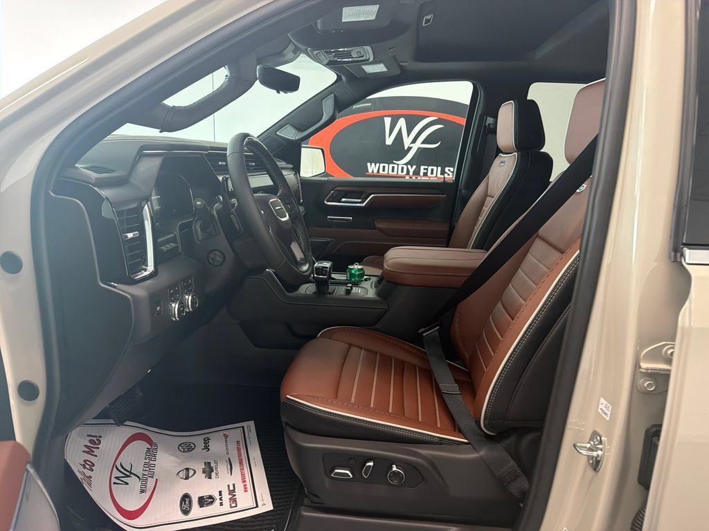 New 2026 GMC Sierra 1500 Denali Ultimate AWD/4WD image 8