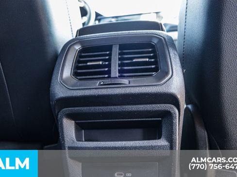Used 2022 Volkswagen Taos SE image 59