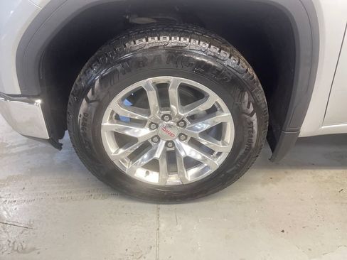 Used 2020 GMC Sierra 1500 SLT w/ SLT Premium Plus Package AWD/4WD image 11