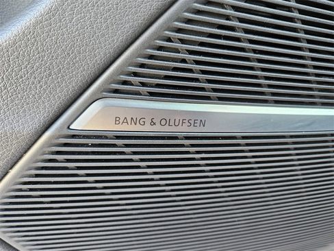 Used 2023 Audi Q8 Premium Plus w/ Premium Plus Package image 14