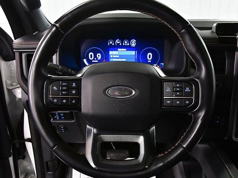 Used 2024 Ford Expedition Max Platinum image 17