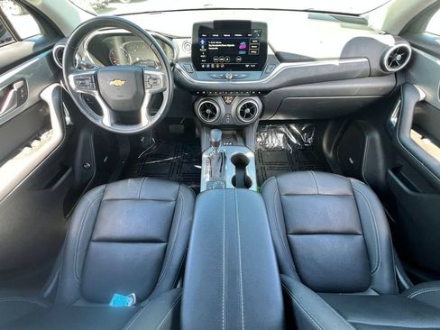 Used 2024 Chevrolet Blazer LT w/ Sound & Technology Package AWD/4WD image 8