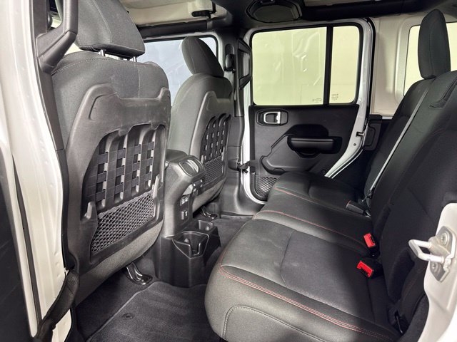 Used 2018 Jeep Wrangler Unlimited Rubicon AWD/4WD image 12